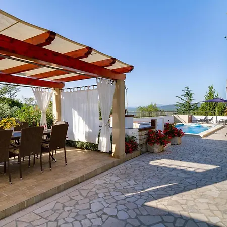 Agneza Holiday home Pula